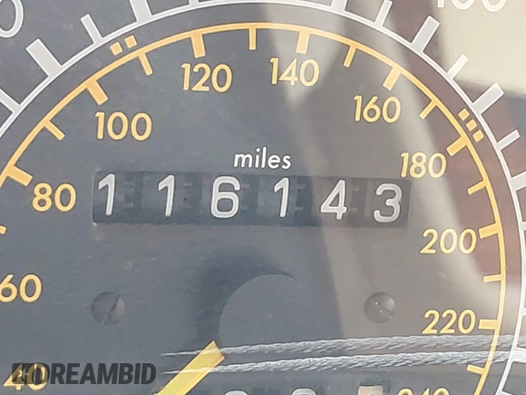 1985 Mercedes-Benz 300 with VIN WDB1260231A167225, listed as a IAAI auction lot 41955501 with 116,143 mi miles and . Bid and sale history available at DreamBid. Image 7.