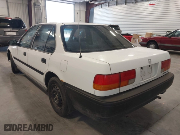 1993 Honda Accord z VIN 1HGCB7648PA190291, wystawiony jako IAAI lot #42425108 z przebiegiem 157 451 mil mil oraz . Historia ofert i sprzedaży dostępna na DreamBid. Obrazek 3.