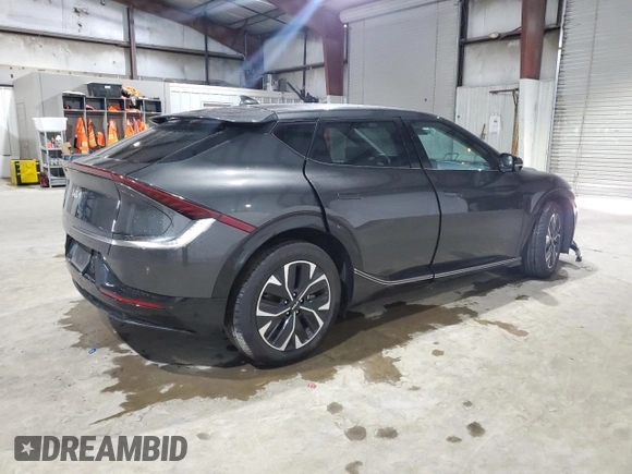 2023 Kia EV6 Wind with VIN KNDC34LA7P5127437, listed as a Copart auction lot 76341394 with 34,712 mi miles and Clean Title. Bid and sale history available at carsss.com. Image 3.