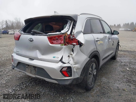 2021 Kia Niro LX with VIN KNDCB3LC0M5471220, listed as a IAAI auction lot 41552830 with 55,688 mi miles. Bid and sale history available at carsss.com. Image 4.