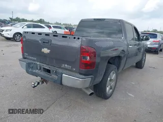 2011 Chevrolet Silverado 1500 LT with VIN 3GCPCSE09BG146325, listed as a IAAI auction lot 42182190 with 150,397 mi miles and . Bid and sale history available at DreamBid. Image 4.