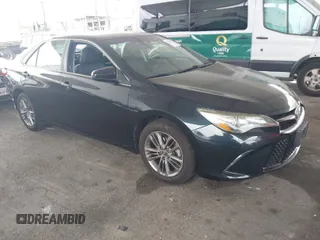 2015 Toyota Camry XLE with VIN 4T1BF1FK5FU996477, listed as a IAAI auction lot 42051830 with 102,226 mi miles. Bid and sale history available at carsss.com. Image 1.