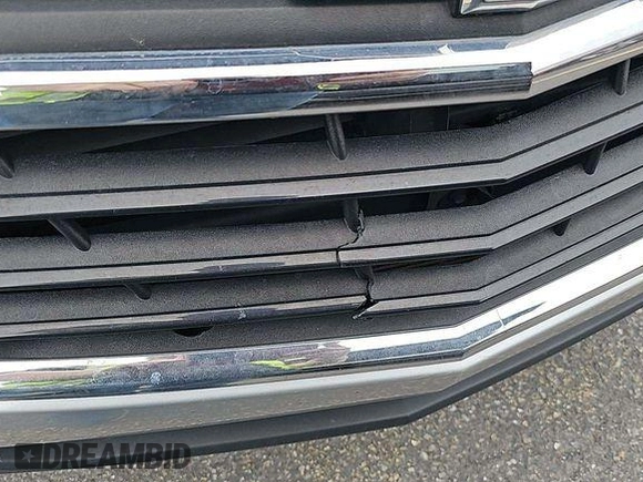 2020 Chevrolet Equinox LT z VIN 2GNAXJEV9L6155319, wystawiony jako IAAI lot #42575790 z przebiegiem 84 186 mil mil oraz . Historia ofert i sprzedaży dostępna na DreamBid. Obrazek 19.
