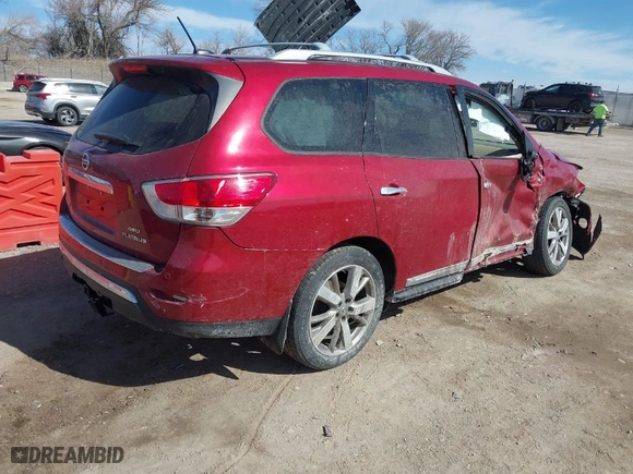 2015 Nissan Pathfinder Platinum with VIN 5N1AR2MM9FC693611, listed as a IAAI auction lot 41651847 with 84,340 mi miles. Bid and sale history available at carsss.com. Image 4.