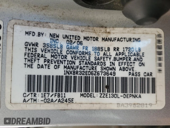 2006 Toyota Corolla CE z VIN 1NXBR32E06Z673649, wystawiony jako Copart lot #56927735 z przebiegiem 299 999 mil mil oraz Szkoda całkowita • Salvage title. Historia ofert i sprzedaży dostępna na DreamBid. Obrazek 12.