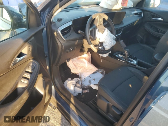 2024 Buick Encore GX Preferred с VIN KL4AMBSL6RB133028, выставлен на аукционе Copart как лот 85998844 с пробегом Не указан миль и Списание • Salvage title. История ставок и продаж доступна на DreamBid. Изображение 8.