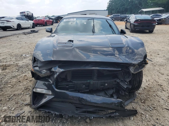 2020 Ford Mustang EcoBoost z VIN 1FA6P8TH7L5168429, wystawiony jako Copart lot #59360175 z przebiegiem Nie podano mil oraz Szkoda całkowita • Salvage title. Historia ofert i sprzedaży dostępna na DreamBid. Obrazek 5.