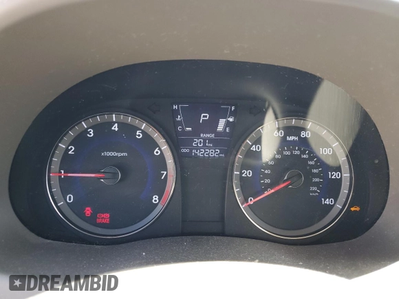2012 Hyundai Accent GLS z VIN KMHCT4AE3CU048848, wystawiony jako Copart lot #57915275 z przebiegiem 142 282 mil mil oraz Tytuł czysty. Historia ofert i sprzedaży dostępna na DreamBid. Obrazek 9.