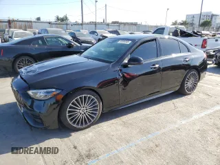 2024 Mercedes-Benz C 300 z VIN W1KAF4GB4RR215932, wystawiony jako Copart lot #58388905 z przebiegiem 9483 mil mil oraz Szkody całkowita. Historia ofert i sprzedaży dostępna na DreamBid. Obrazek 1.