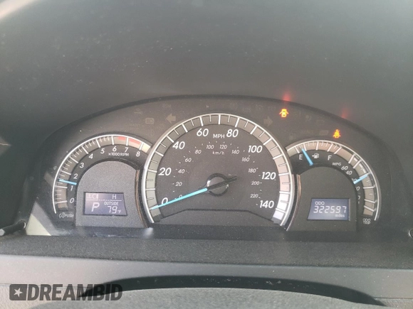 2014 Toyota Camry L with VIN 4T1BF1FK0EU304866, listed as a Copart auction lot 49489535 with 322,597 mi miles and Salvage Title. Bid and sale history available at carsss.com. Image 9.
