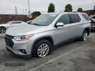 2018 Chevrolet Traverse LT Cloth z VIN 1GNERGKW1JJ210180, wystawiony jako Copart lot #60265785 z przebiegiem 43 406 mil mil oraz Szkoda całkowita • Salvage title. Historia ofert i sprzedaży dostępna na DreamBid. Obrazek 1.