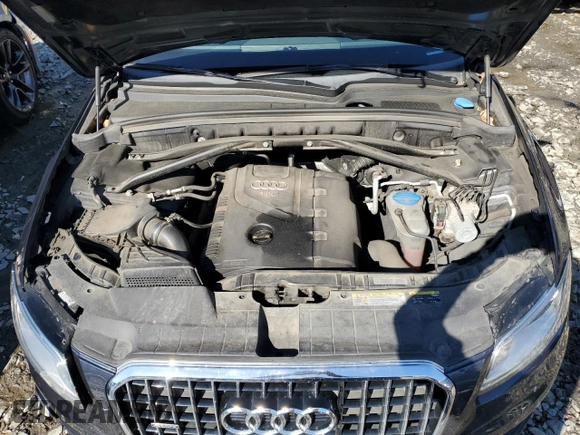 2016 Audi Q5 Premium Plus with VIN WA1L2AFP4GA033034, listed as a Copart auction lot 45002395 with 104,470 mi miles and Salvage Title. Bid and sale history available at carsss.com. Image 13.