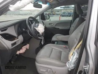 2017 Toyota Sienna XLE Auto Access Seat with VIN 5TDYZ3DC5HS836006, listed as a Copart auction lot 51231435 with 63,342 mi miles and Salvage Title. Bid and sale history available at DreamBid. Image 7.