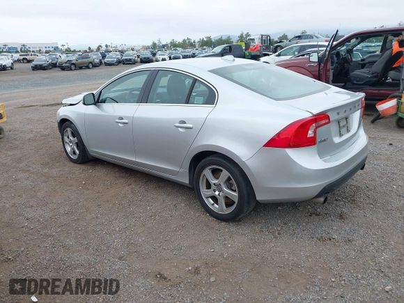 2012 Volvo S60 T5 with VIN YV1622FS8C2127445, listed as a IAAI auction lot 42408477 with 166,124 mi miles and . Bid and sale history available at DreamBid. Image 3.