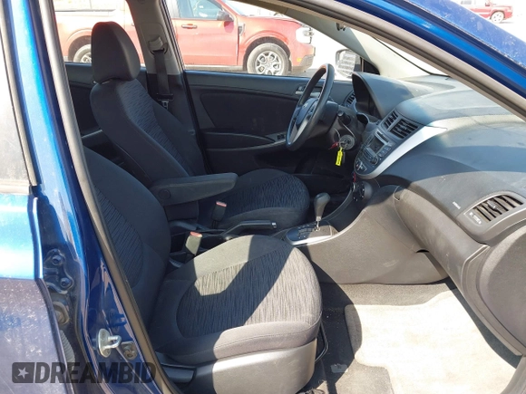 2016 Hyundai Accent SE with VIN KMHCT5AE6GU269484, listed as a IAAI auction lot 41910258 with 171,488 mi miles. Bid and sale history available at carsss.com. Image 5.