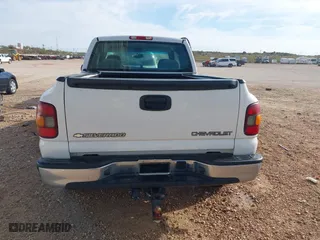 2003 Chevrolet Silverado 1500 LS with VIN 1GCEC19V13Z218093, listed as a IAAI auction lot 41016260 with 237,633 mi miles. Bid and sale history available at carsss.com. Image 16.