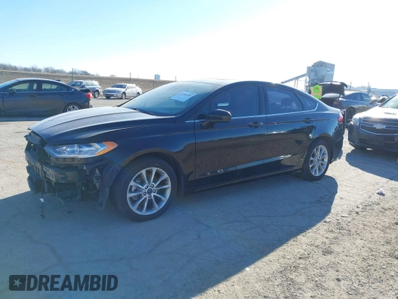2020 Ford Fusion SE with VIN 3FA6P0LU1LR134904, listed as a IAAI auction lot 41448356 with 84,459 mi miles and . Bid and sale history available at DreamBid. Image 2.