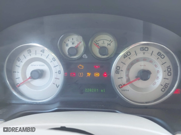 2007 Ford Edge SEL with VIN 2FMDK38C67BA51602, listed as a IAAI auction lot 41810176 with 220,281 mi miles. Bid and sale history available at carsss.com. Image 7.