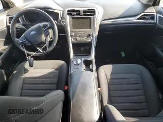 2020 Ford Fusion SE z VIN 3FA6P0LU6LR216269, wystawiony jako Copart lot #68509044 z przebiegiem 60 556 mil mil oraz Szkoda całkowita • Salvage title. Historia ofert i sprzedaży dostępna na DreamBid. Obrazek 8.