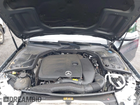 2019 Mercedes-Benz C 300 z VIN 55SWF8EB5KU300556, wystawiony jako IAAI lot #42367723 z przebiegiem 68 335 mil mil oraz . Historia ofert i sprzedaży dostępna na DreamBid. Obrazek 10.