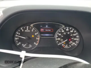 2019 Nissan Pathfinder S z VIN 5N1DR2MN8KC633870, wystawiony jako Copart lot #52350895 z przebiegiem 101 396 mil mil oraz Nie do naprawy • Non repairable. Historia ofert i sprzedaży dostępna na DreamBid. Obrazek 9.