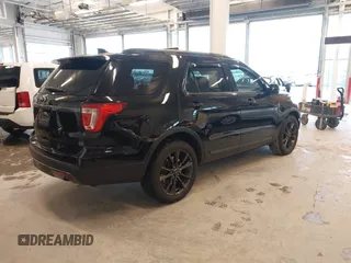 2017 Ford Explorer XLT с VIN 1FM5K7D85HGE08470, выставлен на аукционе IAAI как лот 41959710 с пробегом 68 077 миль миль и . История ставок и продаж доступна на DreamBid. Изображение 4.