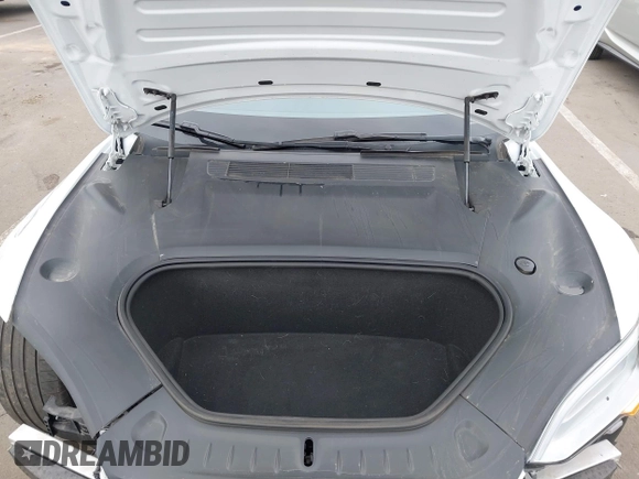 2021 Tesla Model S Long Range with VIN 5YJSA1E57MF453815, listed as a IAAI auction lot 41818700 with 51,176 mi miles and . Bid and sale history available at DreamBid. Image 10.