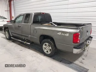 2006 Dodge Dakota SLT with VIN 1D7HW42K36S557656, listed as a IAAI auction lot 41446296 with 97,000 mi miles and . Bid and sale history available at carsss.com. Image 3.
