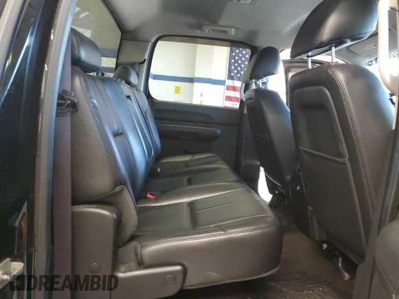 2013 Chevrolet Silverado 1500 LT with VIN 3GCPKSE78DG267821, listed as a Copart auction lot 53720625 with 108,883 mi miles and Salvage Title. Bid and sale history available at DreamBid. Image 10.