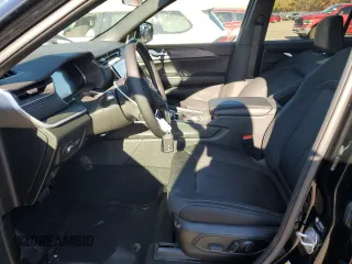 2025 Jeep Grand Cherokee Laredo with VIN 1C4RJHAG3SC274177, listed as a Copart auction lot 84838284 with 36 mi miles and Salvage Title. Bid and sale history available at DreamBid. Image 7.