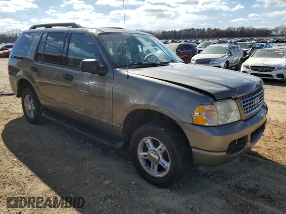 2005 Ford Explorer z VIN 1FMDU63K25ZA18763, wystawiony jako Copart lot #46182505 z przebiegiem 203 894 mil mil oraz Szkoda całkowita • Salvage title. Historia ofert i sprzedaży dostępna na DreamBid. Obrazek 4.
