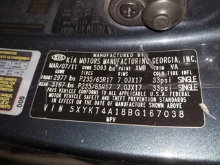 2011 Kia Sorento LX with VIN 5XYKT4A18BG167038, listed as a IAAI auction lot 41625650 with 238,628 mi miles. Bid and sale history available at carsss.com. Image 9.