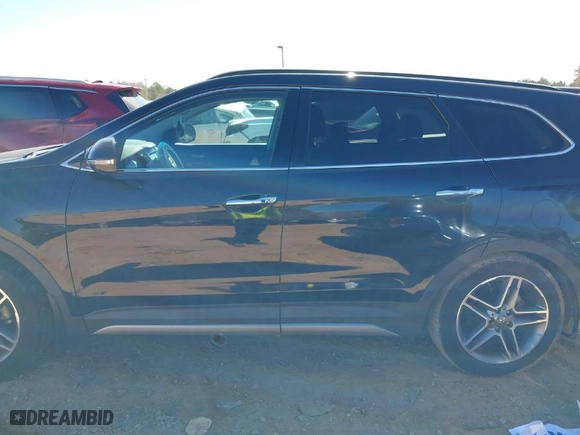 2019 Hyundai Santa Fe XL Limited Ultimate with VIN KM8SR4HF8KU303386, listed as a IAAI auction lot 41690530 with NaN miles. Bid and sale history available at carsss.com. Image 14.