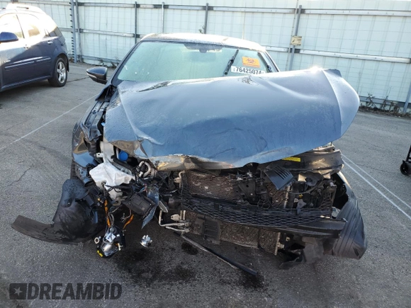 2013 Volkswagen CC Sport with VIN WVWBP7AN6DE526925, listed as a Copart auction lot 76425074 with 93,689 mi miles and Salvage Title. Bid and sale history available at DreamBid. Image 5.