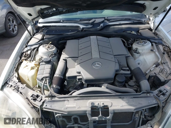 2002 Mercedes-Benz S 5.0L with VIN WDBNG75J92A261294, listed as a IAAI auction lot 42141509 with 116,532 mi miles. Bid and sale history available at carsss.com. Image 10.