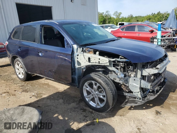 2014 Mitsubishi Outlander SE z VIN JA4AD3A3XEZ011233, wystawiony jako Copart lot #53848985 z przebiegiem 153 539 mil mil oraz Szkoda całkowita • Salvage title. Historia ofert i sprzedaży dostępna na DreamBid. Obrazek 4.