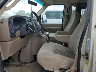 2005 Ford Econoline Wagon XL с VIN 1FBNE31S65HA58474, выставлен на аукционе Copart как лот 55091505 с пробегом 165 333 миль миль и Чистый • Clean title. История ставок и продаж доступна на DreamBid. Изображение 7.