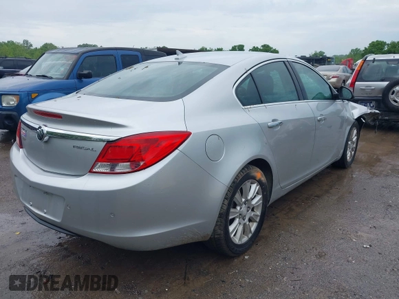 2012 Buick Regal Premium 1 z VIN 2G4GS5ER6C9129055, wystawiony jako IAAI lot #42113998 z przebiegiem 113 871 mil mil oraz . Historia ofert i sprzedaży dostępna na DreamBid. Obrazek 4.