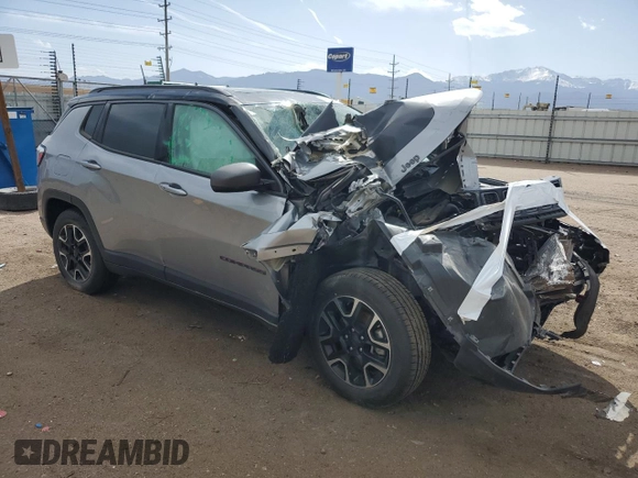 2020 Jeep Compass Trailhawk with VIN 3C4NJDDB4LT132790, listed as a Copart auction lot 49604935 with Not Provided miles and Salvage Title. Bid and sale history available at carsss.com. Image 4.