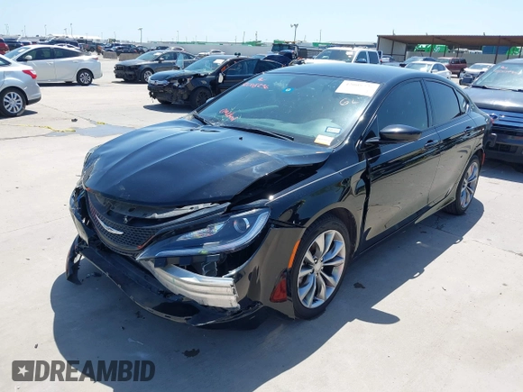 2015 Chrysler 200 S with VIN 1C3CCCBB0FN554918, listed as a IAAI auction lot 42008236 with 88,130 mi miles. Bid and sale history available at carsss.com. Image 17.