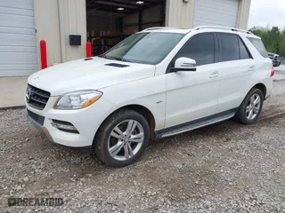 2012 Mercedes-Benz M-Class ML 350 with VIN 4JGDA5HB2CA063595, listed as a IAAI auction lot 41952090 with 158,726 mi miles. Bid and sale history available at carsss.com. Image 17.