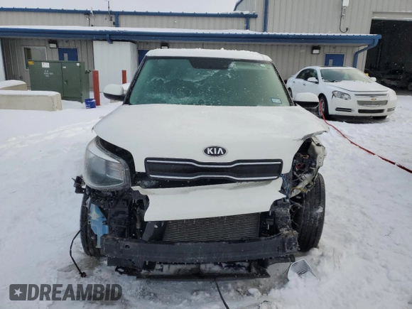 2018 Kia Soul + with VIN KNDJP3A50J7610999, listed as a Copart auction lot 45407235 with 0 mi miles and Salvage Title. Bid and sale history available at carsss.com. Image 5.