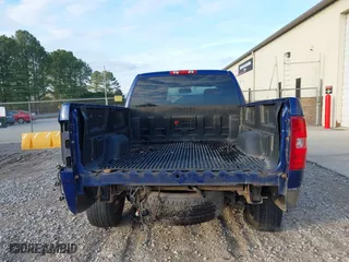2013 Chevrolet Silverado 1500 LT with VIN 1GCRCSE09DZ338310, listed as a IAAI auction lot 41509184 with 174,403 mi miles. Bid and sale history available at carsss.com. Image 17.
