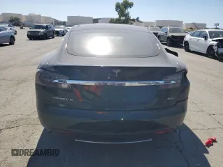 2016 Tesla Model S 90D with VIN 5YJSA1E2XGF129106, listed as a Copart auction lot 59162185 with 136,004 mi miles and Salvage title. Bid and sale history available at DreamBid. Image 6.