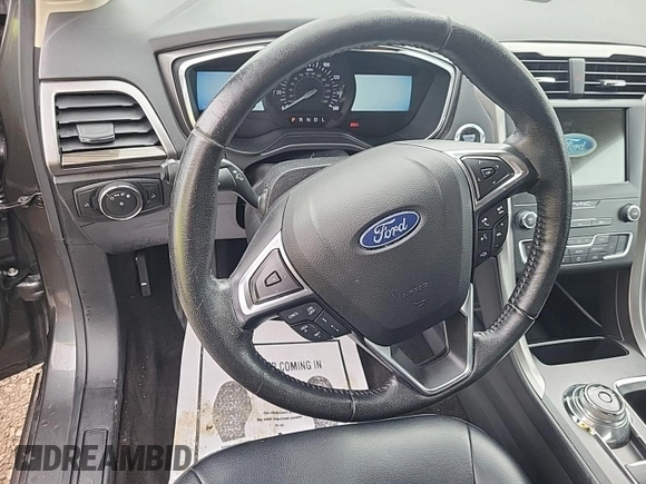 2020 Ford Fusion SEL with VIN 3FA6P0CD7LR197568, listed as a IAAI auction lot 42725343 with 111,304 mi miles and . Bid and sale history available at DreamBid. Image 18.