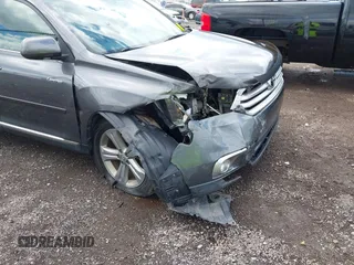 2012 Toyota Highlander Limited with VIN 5TDDK3EH0CS102430, listed as a IAAI auction lot 42321997 with 205,611 mi miles and . Bid and sale history available at DreamBid. Image 6.