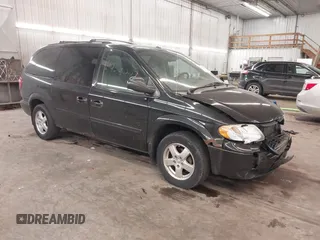 2007 Dodge Grand Caravan SXT z VIN 2D4GP44L37R356144, wystawiony jako IAAI lot #41429007 z przebiegiem 213 954 mil mil oraz . Historia ofert i sprzedaży dostępna na DreamBid. Obrazek 1.