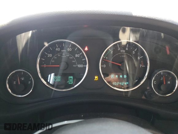 2016 Jeep Wrangler Unlimited Rubicon with VIN 1C4BJWFG5GL290757, listed as a Copart auction lot 52099225 with 102,424 mi miles and Salvage title. Bid and sale history available at DreamBid. Image 9.