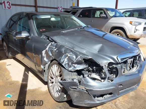 2007 Mercedes-Benz E 350 z VIN WDBUF56X37B105789, wystawiony jako IAAI lot #42010158 z przebiegiem Nie podano mil oraz . Historia ofert i sprzedaży dostępna na DreamBid. Obrazek 6.
