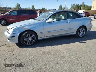 2008 Mercedes-Benz CLK-Class 3.5L with VIN WDBTK56F38F236424, listed as a Copart auction lot 50446485 with 90,108 mi miles and Salvage Title. Bid and sale history available at carsss.com. Image 1.